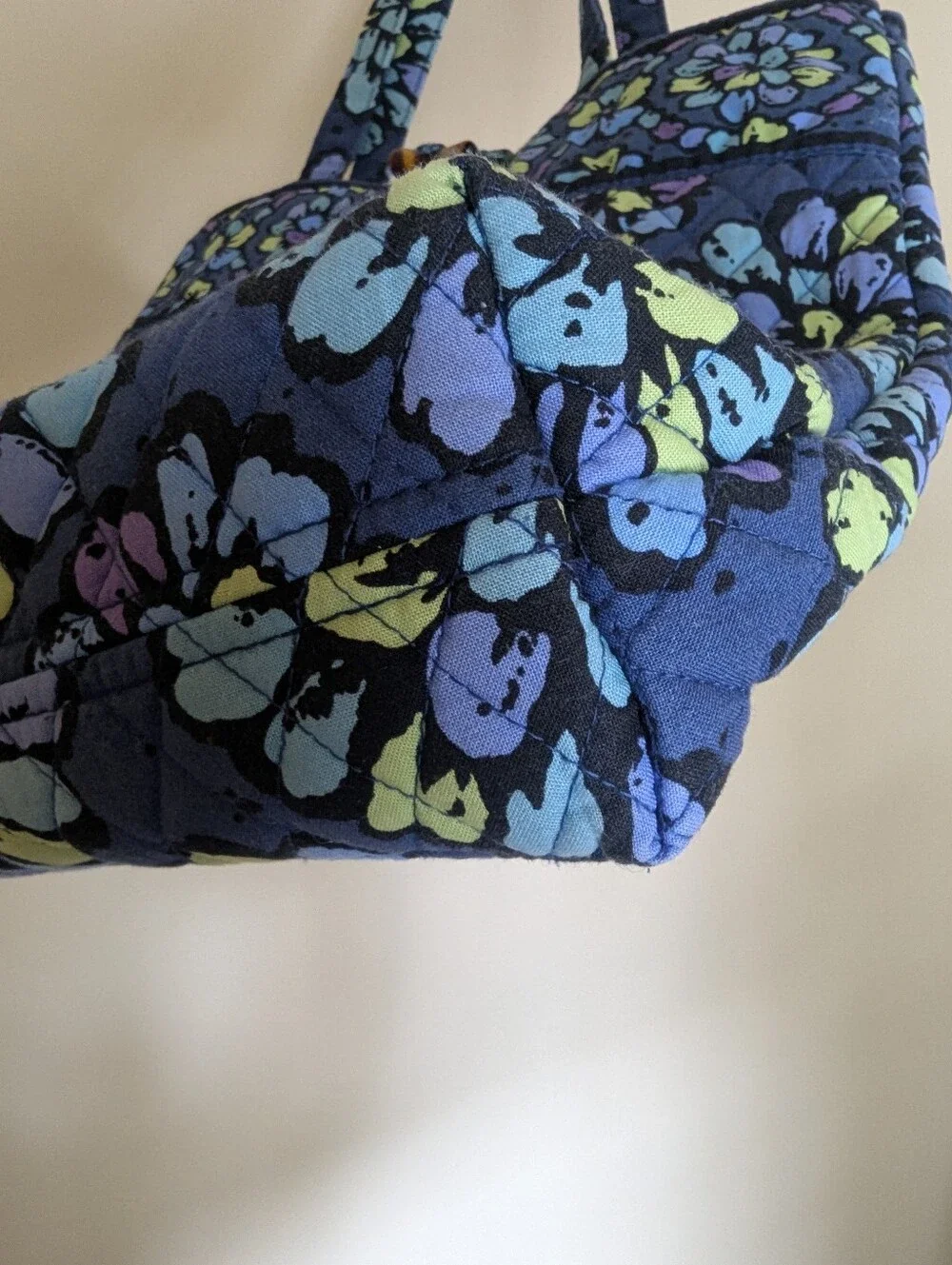 Vera Bradley (RETIRED PATTERN) Indigo Pop Blue Flower Tote Bag - RARE - Picture 7 of 7